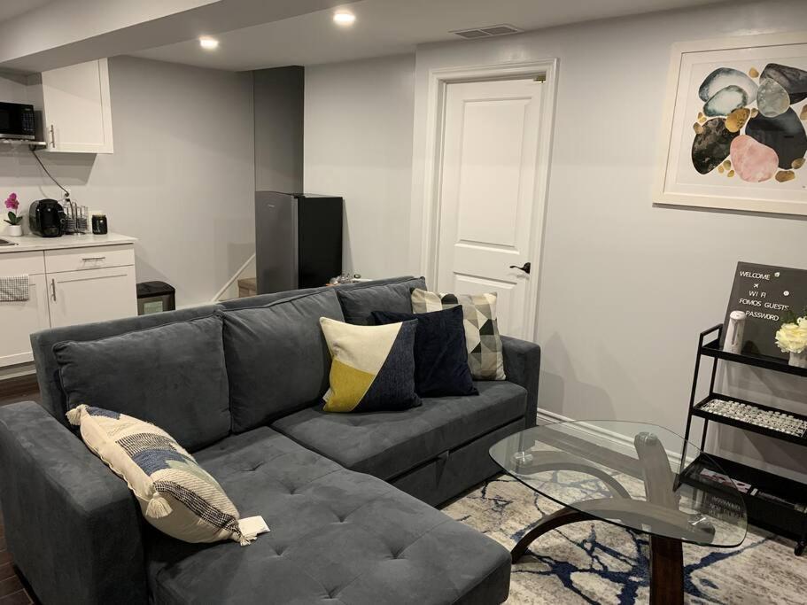 *Cozy, Newly Renovated, Fully Equipped* Leilighet Hamilton Eksteriør bilde